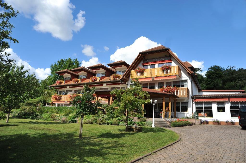 Hotel Dernbachtal Exterior photo